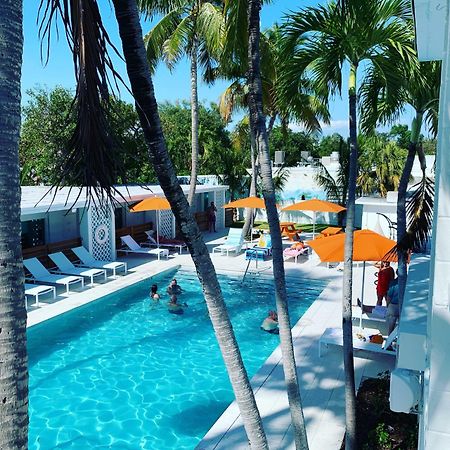Sunset Inn イスラモラダ エクステリア 写真